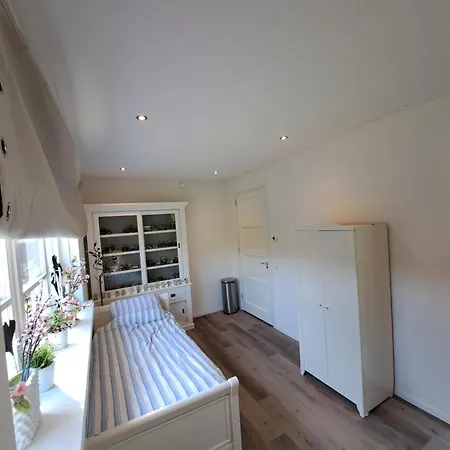 Homestay Shared Fieldsight - A Shared No Breakfast Doornspijk