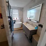 Quarto em Acomodações Particulares Fieldsight